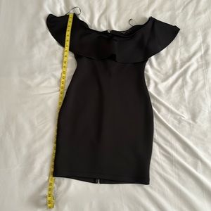 GUESS off shoulder ruffle zipper dress